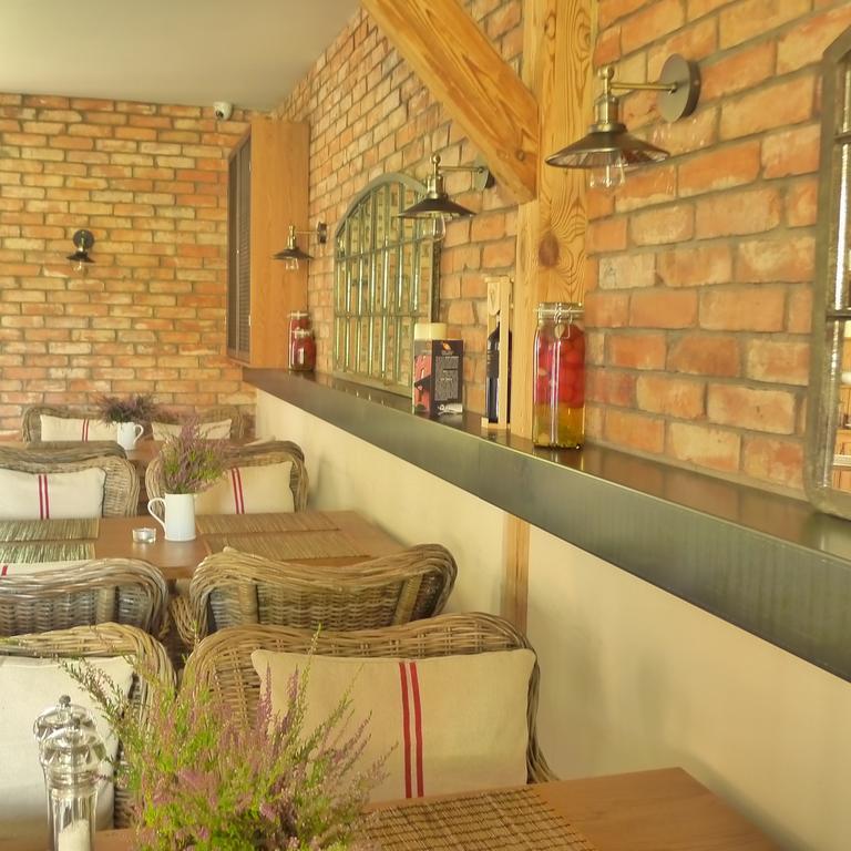 Hotel Dom Mlynarza Zukczyn Exteriér fotografie